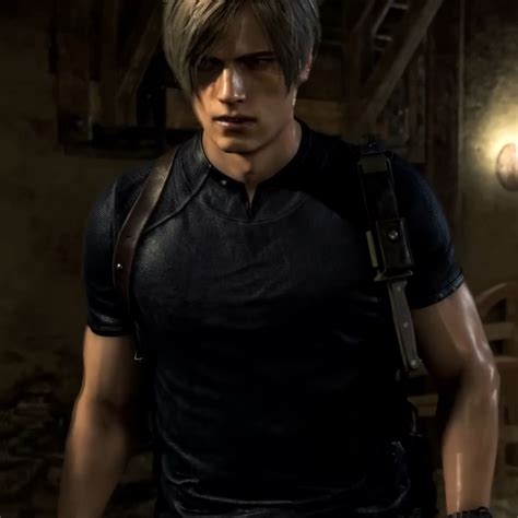 Leon Scott Kennedy .